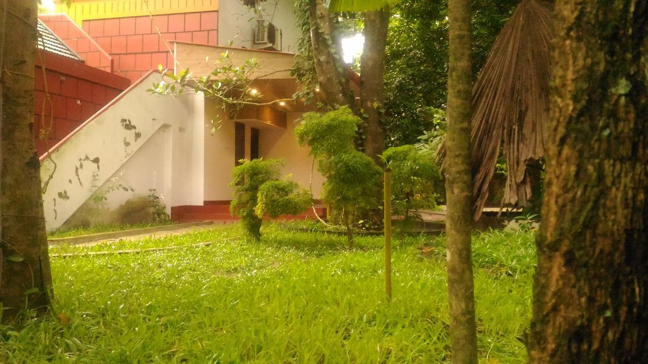 Marari Beach Pearl Homestay Mararikulam Exterior foto